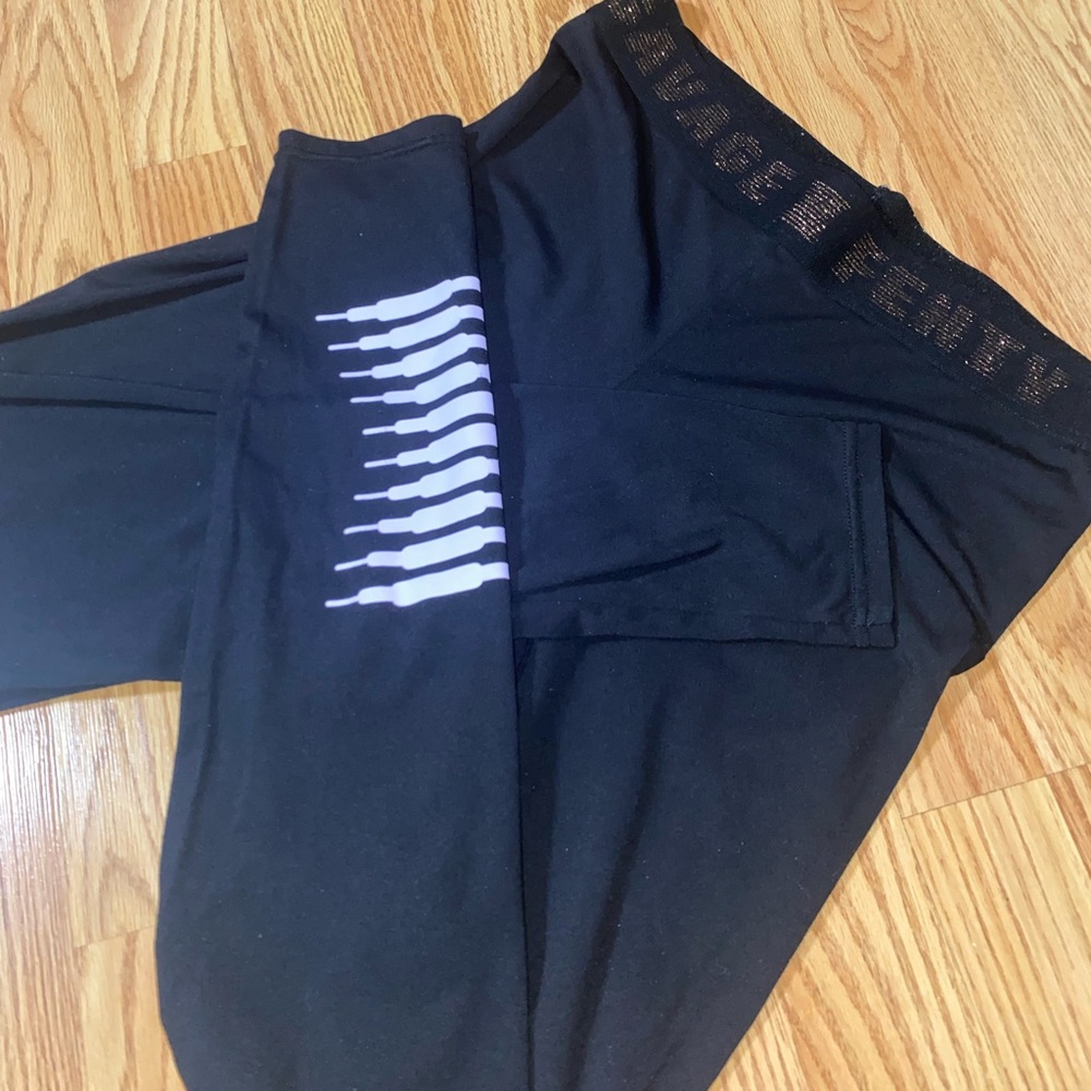 Savage X Fenty legging TAKING OFFERS